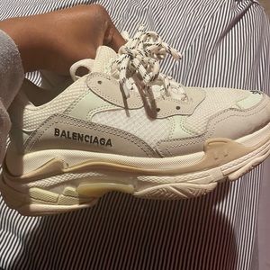 Balenciaga Triple S